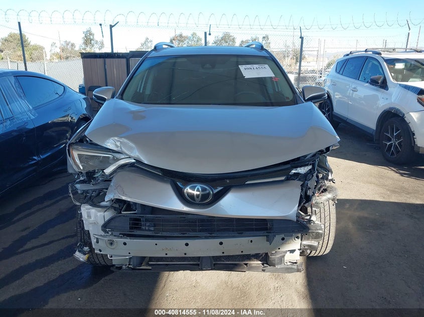 2018 TOYOTA RAV4 ADVENTURE/XLE VIN: 2T3WFREV5JW481460