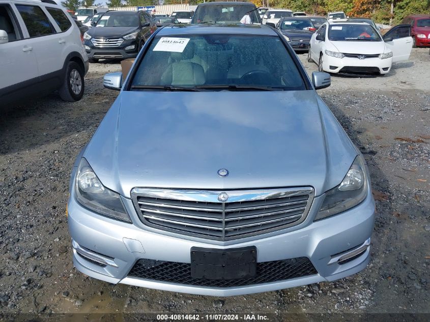 2013 Mercedes-Benz C 300 Luxury 4Matic/Sport 4Matic VIN: WDDGF8AB5DA822777 Lot: 40814642