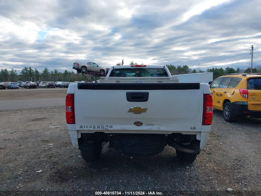 2008 Chevrolet Silverado Work Truck VIN: 1GCEK14C28Z246081 Lot: 40815734