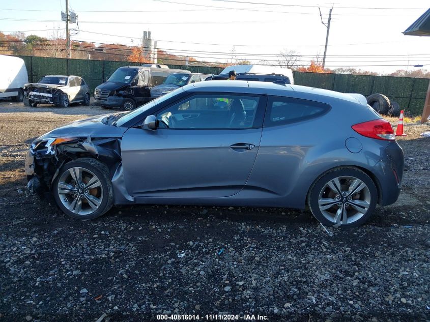 VIN KMHTC6AD3GU267155 2016 Hyundai Veloster no.15