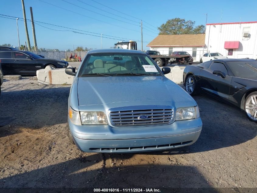 2003 Ford Crown Victoria Standard VIN: 2FAFP73W23X208715 Lot: 40816016