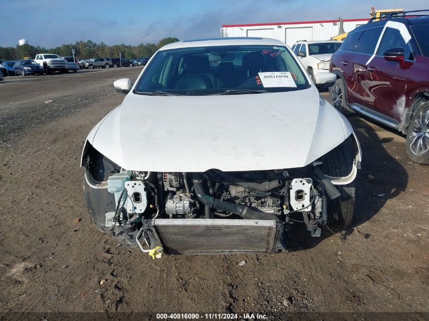 2015 VOLKSWAGEN PASSAT VIN: 1VWBT7A31FC079121