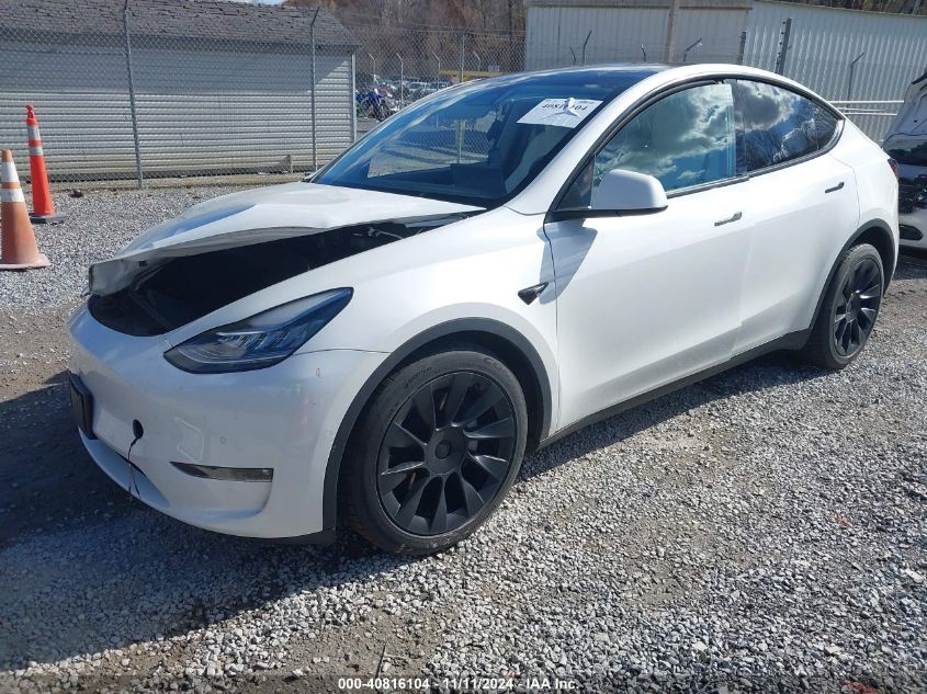 2022 TESLA MODEL Y LONG RANGE DUAL MOTOR ALL-WHEEL DRIVE - 7SAYGAEE1NF322604