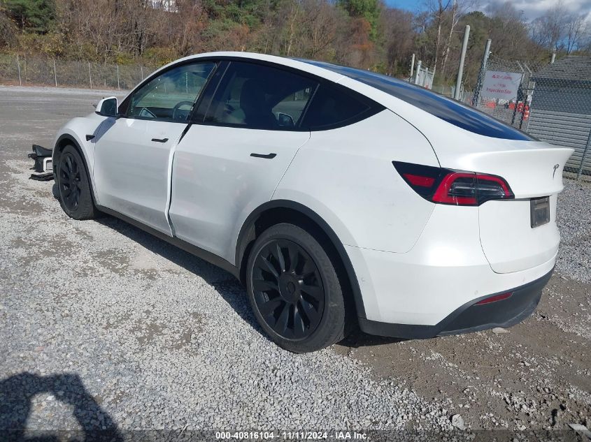 2022 TESLA MODEL Y LONG RANGE DUAL MOTOR ALL-WHEEL DRIVE - 7SAYGAEE1NF322604