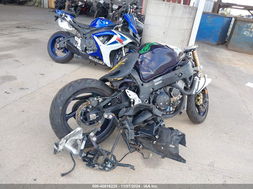 2015 SUZUKI GSX1300 RA JS1GX72B5F2100023