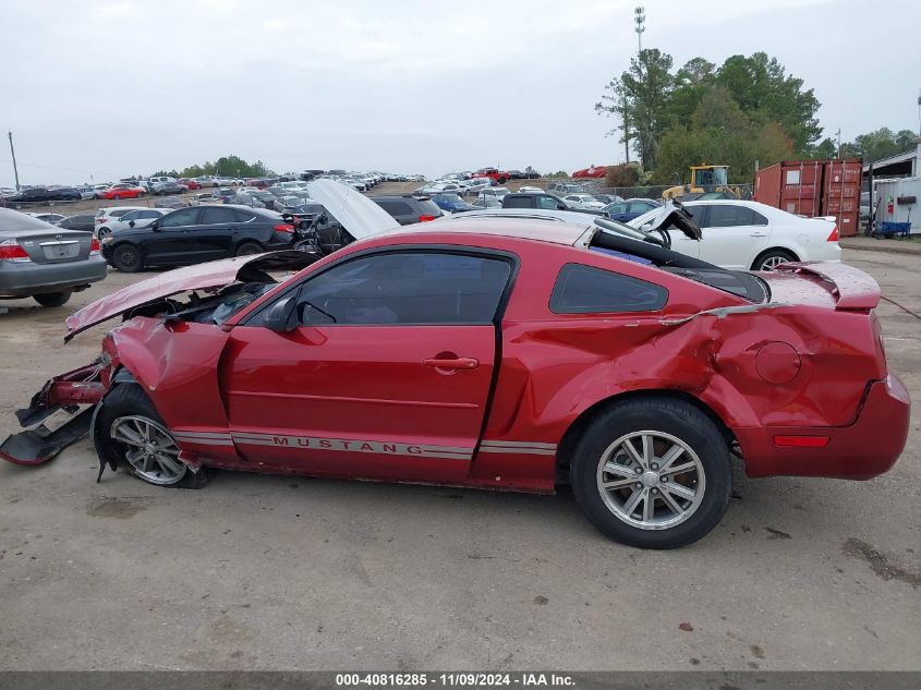 2005 Ford Mustang V6 Deluxe/V6 Premium VIN: 1ZVFT80N955201933 Lot: 40816285