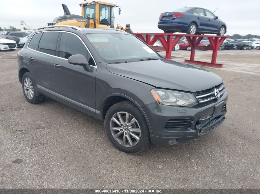 2013 VOLKSWAGEN TOUAREG VR6 SPORT - WVGEF9BP1DD008542