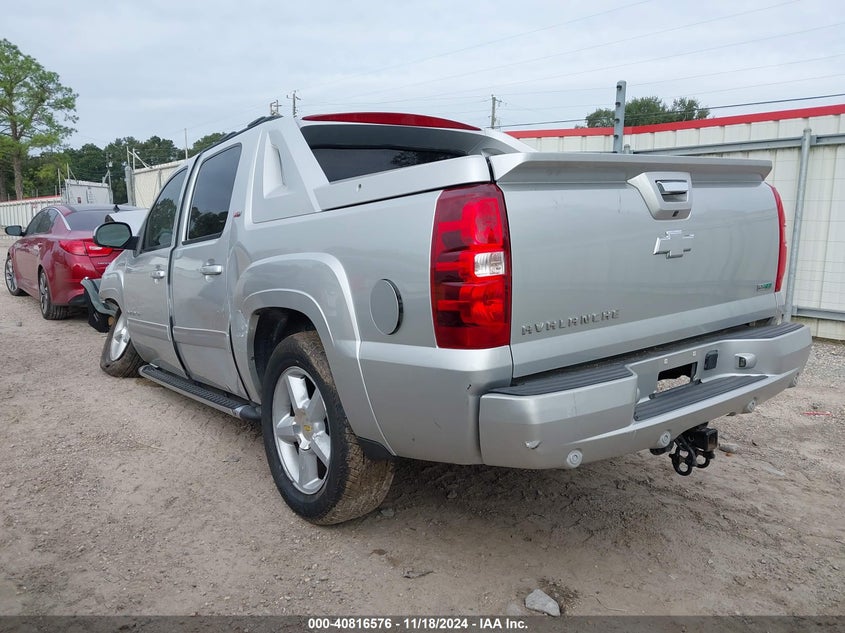 2011 CHEVROLET AVALANCHE 1500 VIN: 3GNTKFE3XBG385733