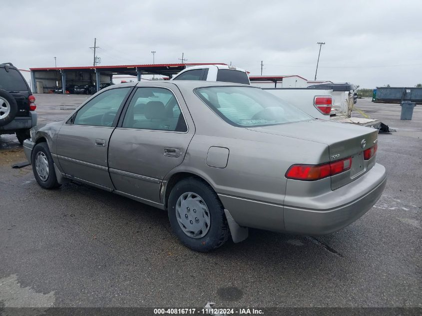 1998 Toyota Camry Le VIN: 4T1BG22K7WU374732 Lot: 40816717