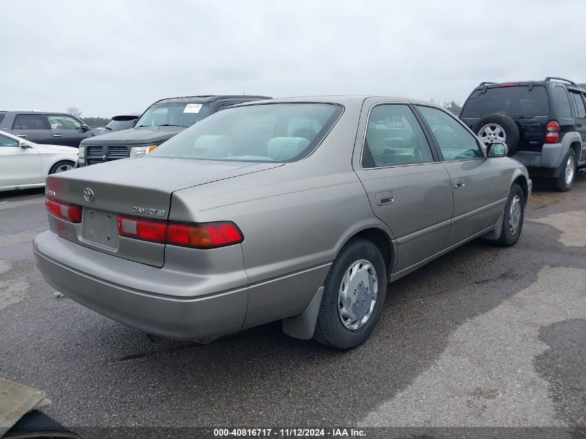 1998 Toyota Camry Le VIN: 4T1BG22K7WU374732 Lot: 40816717