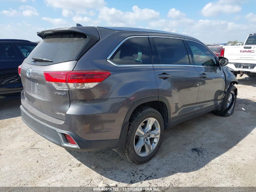 VIN 5TDDGRFH8HS028801 2017 TOYOTA HIGHLANDER HYBRID no.4