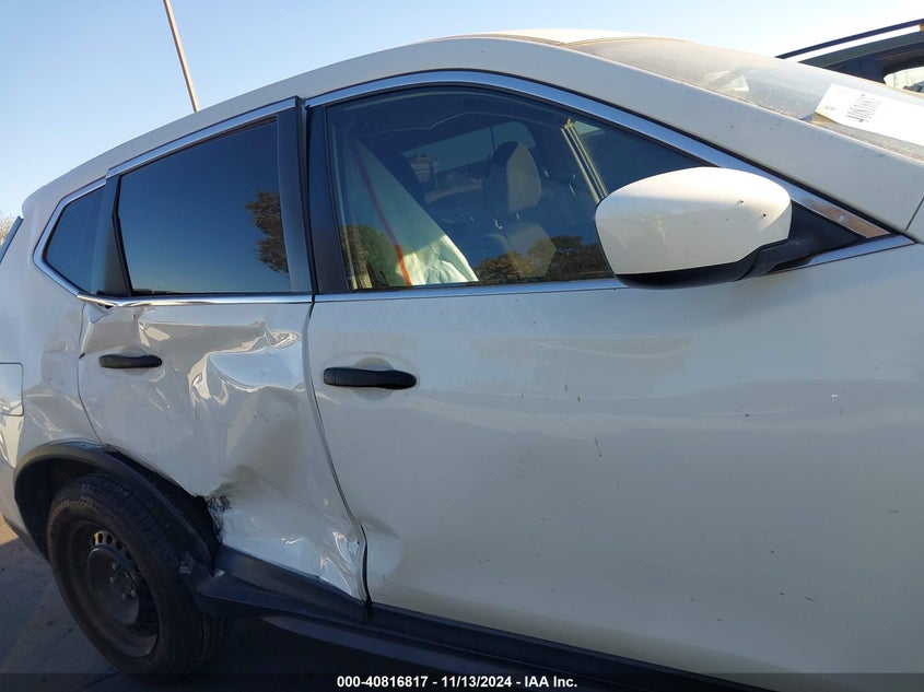 2017 NISSAN ROGUE S - KNMAT2MT2HP548998