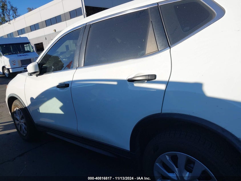 2017 NISSAN ROGUE S - KNMAT2MT2HP548998
