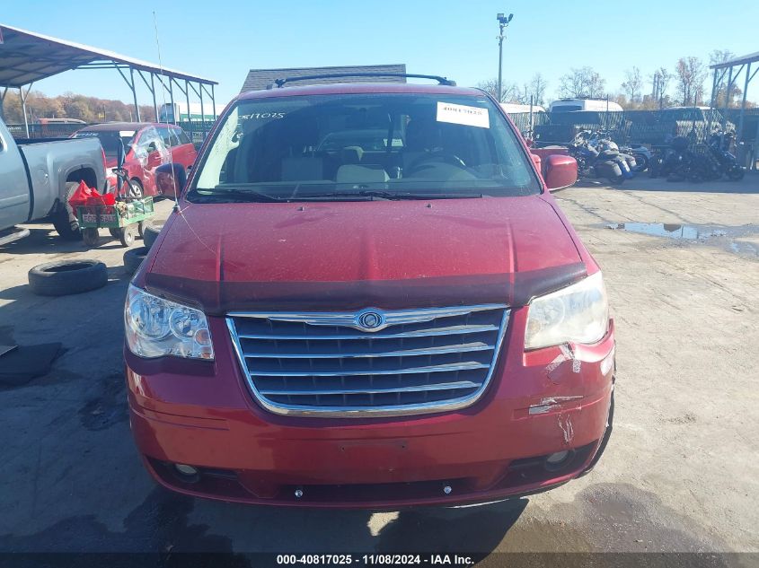 2010 Chrysler Town & Country Touring Plus VIN: 2A4RR8D18AR320392 Lot: 40817025