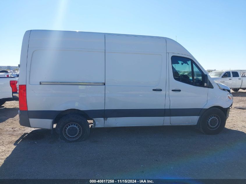 2022 Mercedes-Benz Sprinter 2500 Standard Roof V6 VIN: W1Y4EBHY1NT105169 Lot: 40817258