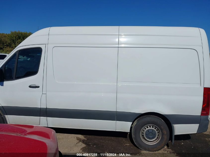 2022 Mercedes-Benz Sprinter 2500 Standard Roof V6 VIN: W1Y4EBHY1NT105169 Lot: 40817258