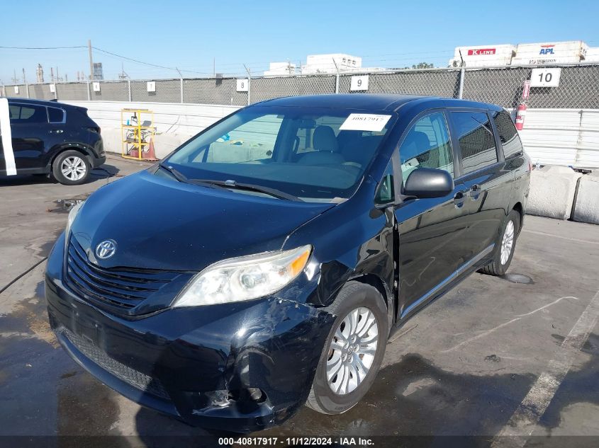 VIN 5TDZK3DC9FS549869 2015 TOYOTA SIENNA no.2