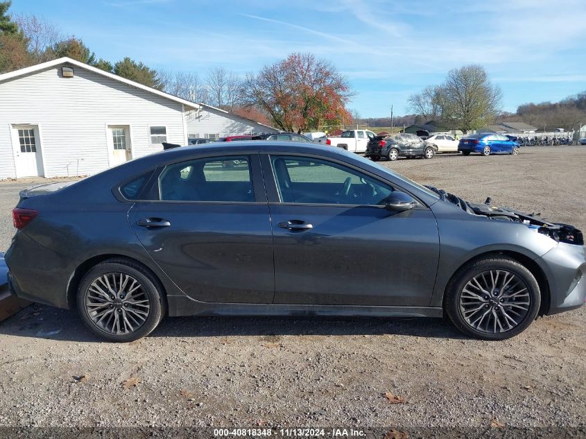 2024 Kia Forte Gt-Line VIN: 3KPF54AD8RE729467 Lot: 40818348