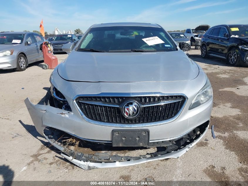 2017 Buick Lacrosse Essence VIN: 1G4ZP5SS7HU205037 Lot: 40818374