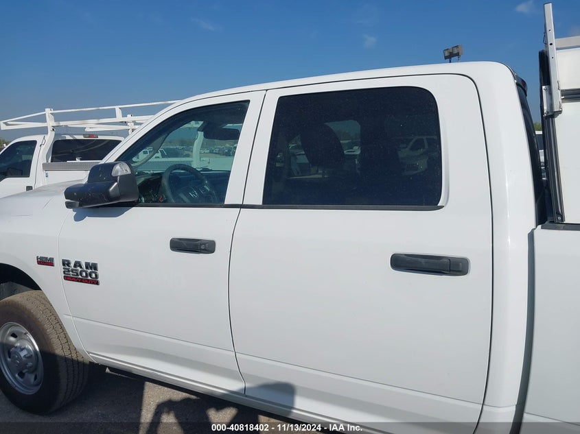 2018 RAM 2500 TRADESMAN 4X4 6'4 BOX VIN: 3C6UR5CJ2JG295681