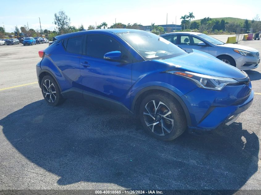 VIN NMTKHMBX1JR443659 2018 Toyota C-HR, Xle/Xle Pre... no.1