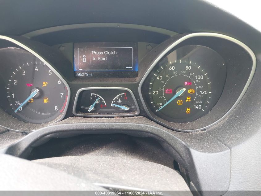VIN: 1FADP3FE3JL284652 2018 FORD FOCUS SE