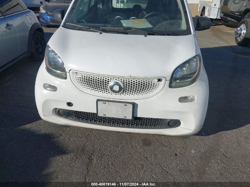 2017 Smart Fortwo VIN: WMEFJ5DA4HK168684 Lot: 40819146