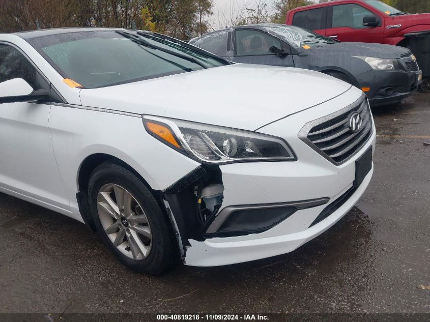 2016 Hyundai Sonata Se VIN: 5NPE24AF2GH300341 Lot: 40819218