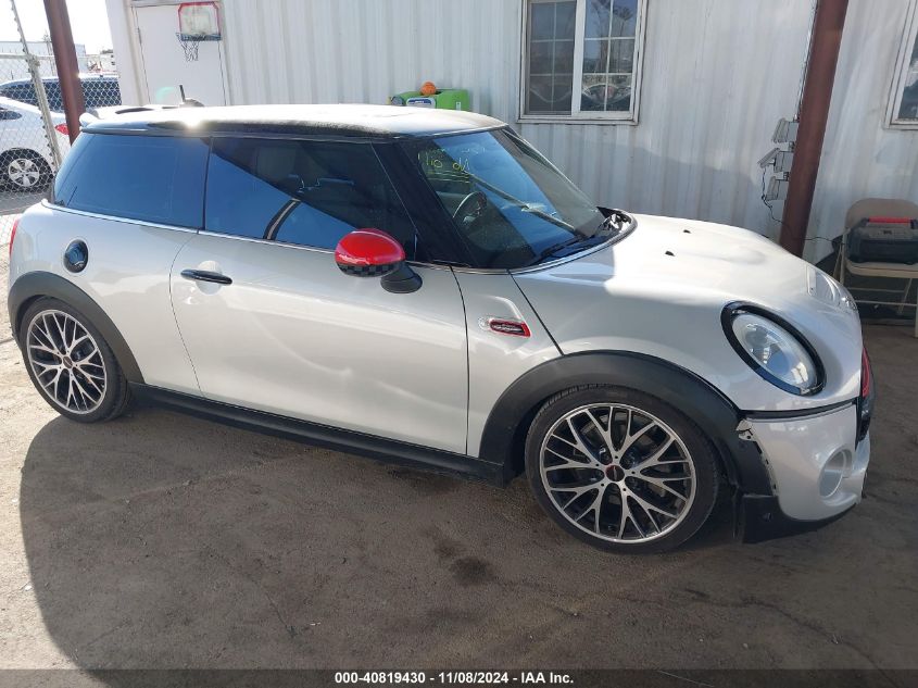 2015 Mini Hardtop Cooper S VIN: WMWXP7C50F2A35290 Lot: 40819430