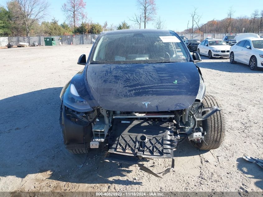 2024 Tesla Model Y Long Range Dual Motor All-Wheel Drive/Rwd VIN: 7SAYGDED3RF092501 Lot: 40820923