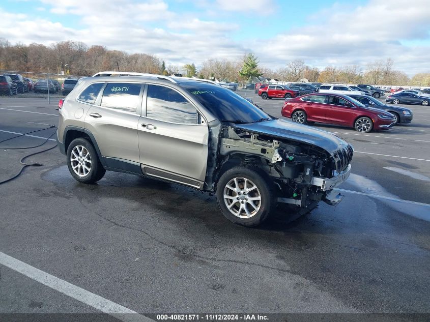 2016 Jeep Cherokee Latitude VIN: 1C4PJMCB2GW263839 Lot: 40821571