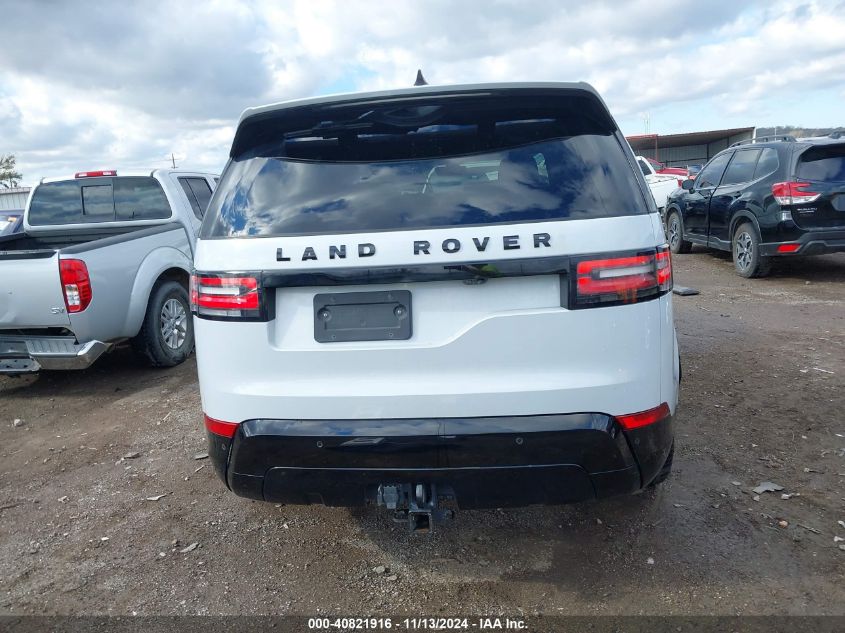 2017 Land Rover Discovery Hse VIN: SALRRBBV2HA028401 Lot: 40821916