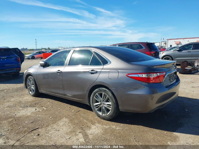 VIN 4T1BF1FK3FU065069 2015 Toyota Camry, SE no.3