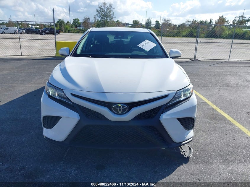 2020 TOYOTA CAMRY SE - 4T1G11AKXLU381527