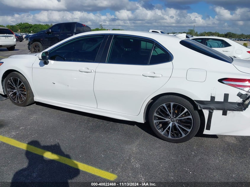 2020 TOYOTA CAMRY SE - 4T1G11AKXLU381527