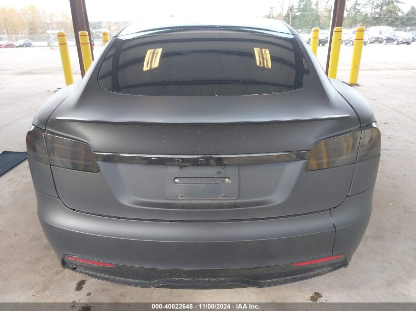 2023 Tesla Model S Dual Motor All-Wheel Drive/Standard Range VIN: 5YJSA1E56PF530498 Lot: 40822648