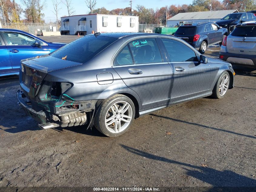 2013 Mercedes-Benz C 300 Luxury 4Matic/Sport 4Matic VIN: WDDGF8ABXDR258576 Lot: 40822814