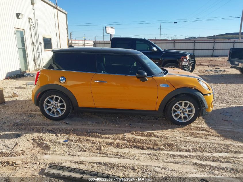 2015 Mini Hardtop Cooper S VIN: WMWXP7C5XF2A39816 Lot: 40822859