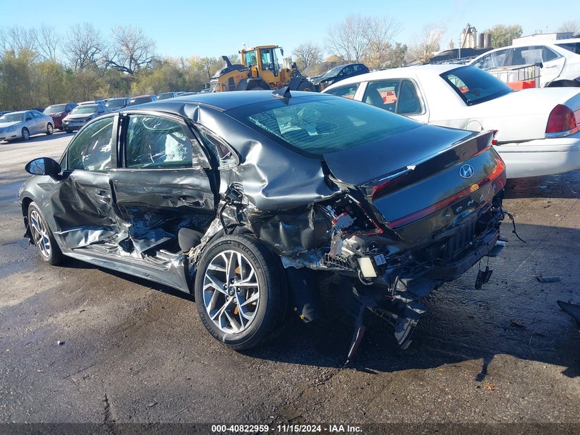 2021 HYUNDAI SONATA auction photo 3