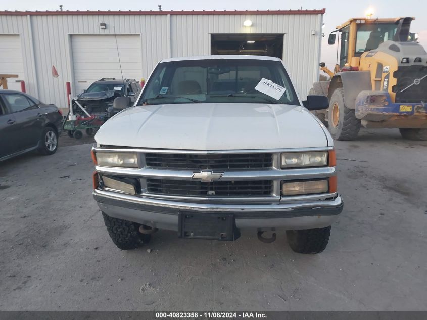 1998 Chevrolet K1500 Fleetside VIN: 1GCEK14R9WE224295 Lot: 40823358