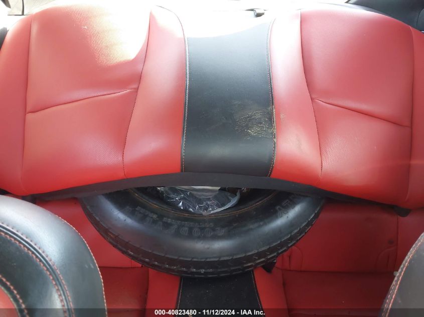2010 CHEVROLET CAMARO VIN: 2G1FK1EJ9A9212830