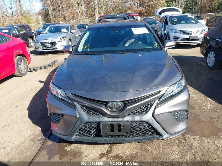 2018 Toyota Camry Se VIN: 4T1B11HK1JU555143 Lot: 40823699