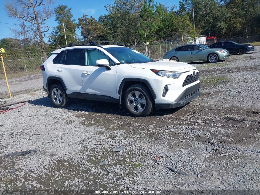 2021 Toyota RAV4, Xle