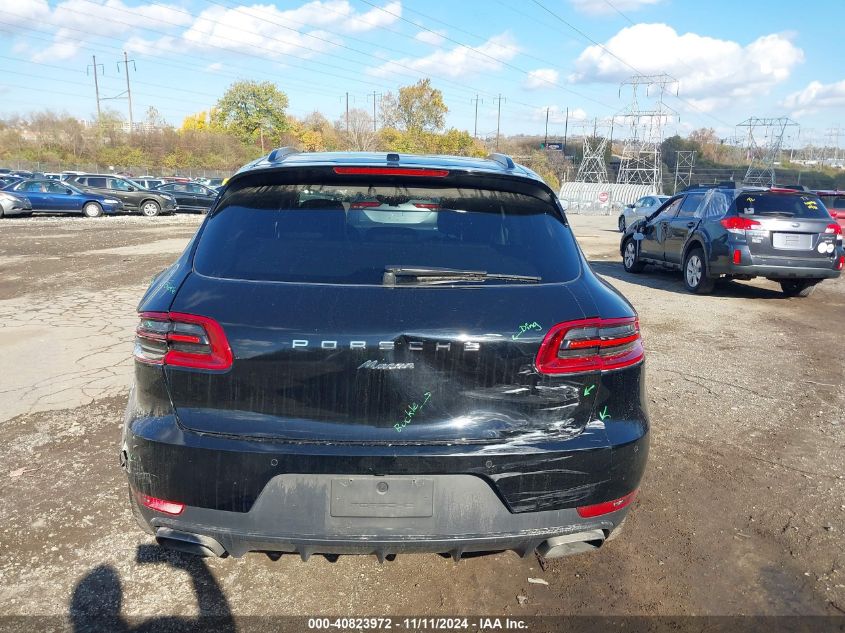 2017 Porsche Macan VIN: WP1AA2A55HLB01566 Lot: 40823972