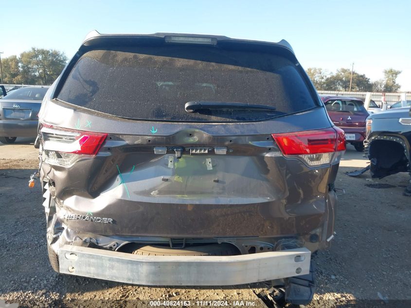 VIN 5TDZARFH0KS059636 2019 Toyota Highlander, LE no.17