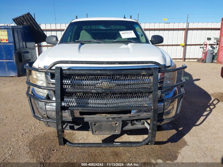 2007 Chevrolet Silverado 2500Hd Work Truck VIN: 1GCHC29K77E586204 Lot: 40824243