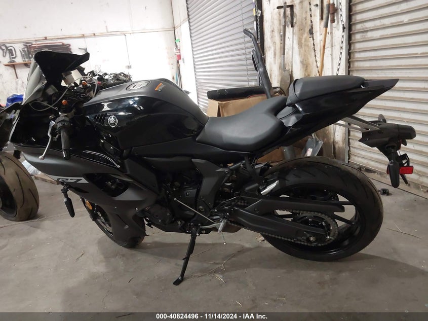 VIN JYARM38Y1RA002835 2024 YAMAHA YZFR7