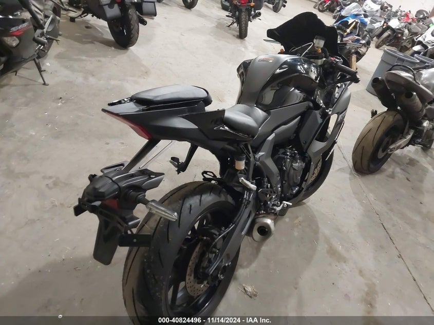 VIN JYARM38Y1RA002835 2024 YAMAHA YZFR7