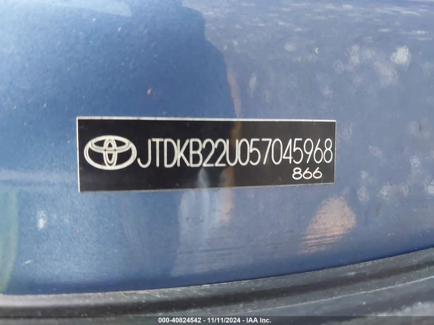 2005 Toyota Prius VIN: JTDKB22U057045968 Lot: 40824542