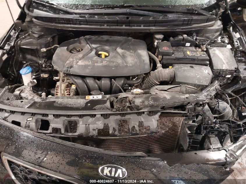 2017 KIA FORTE VIN: KNAFK5A82H5705075